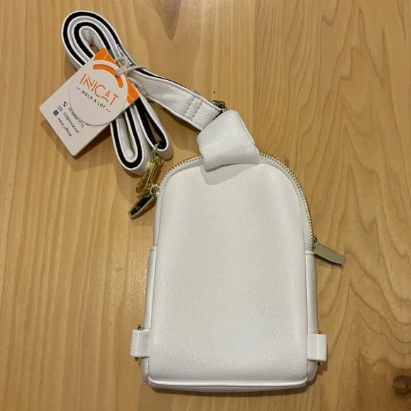 NWT White Crossbody Bag - Picture 4 of 6